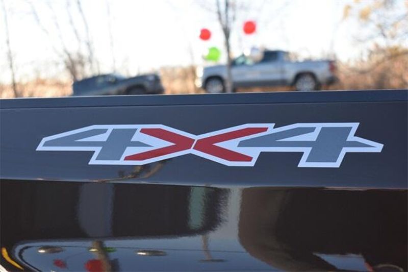 Used 2023 Chevrolet Silverado 1500 LTImage 15