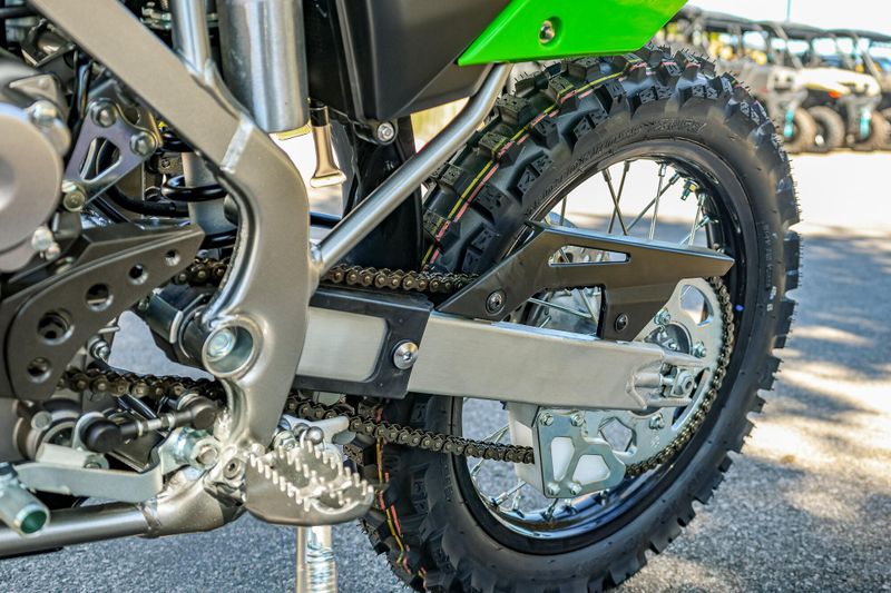 2025 Kawasaki KLX 140R L LIME GREEN Image 10