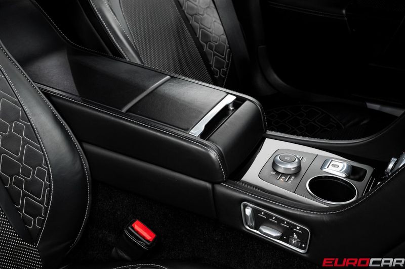 Used 2015 Aston Martin Rapide S *CARBON FIBER EXTERIOR * IMMACULATE CONDITION*Image 34