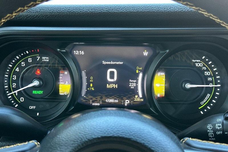 Used 2024 Jeep Wrangler Willys 4xeImage 23