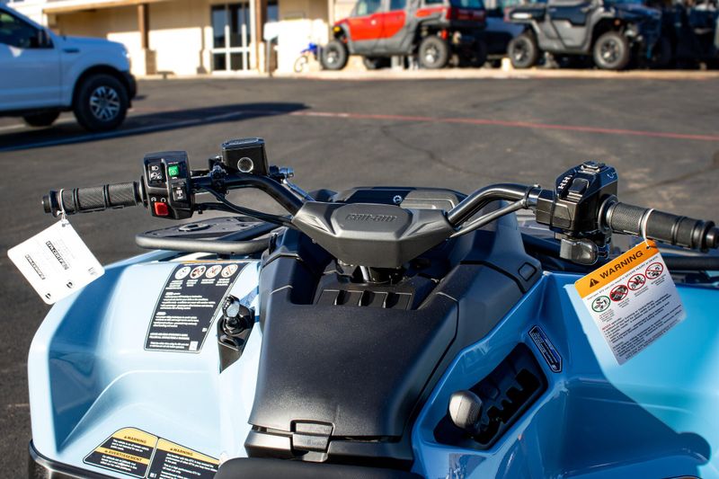 NEW 2026 CAN-AM OUTLANDER XT 700 Image 17