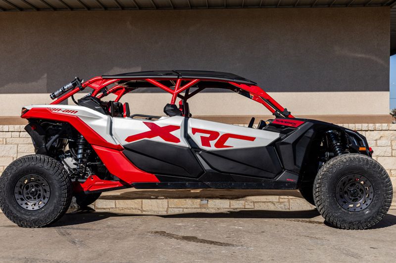 2024 Can-Am MAVERICK X3 MAX X RC TURBO RR HYBRID WHITE AND LEGION REDImage 2