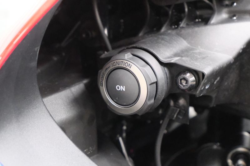 NEW 2026 HONDA CBR1000RRR FIREBLADE SP Image 26