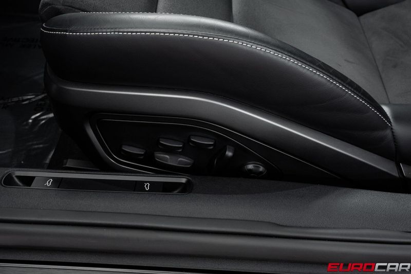 2023 Porsche 911 Targa 4 GTS *PREMIUM PACKAGE * FRONT LIFT*Image 46