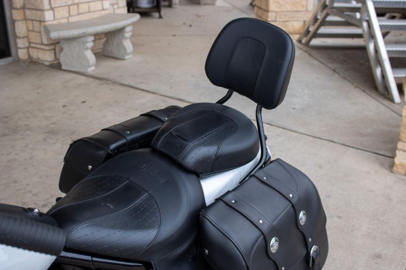 USED 2022 INDIAN MOTORCYCLE SUPER CHIEF BASE Image 9