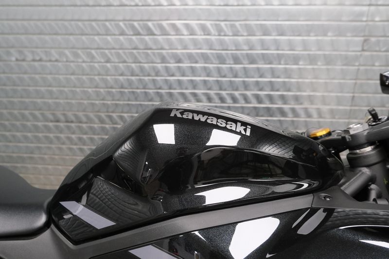 USED 2026 KAWASAKI NINJA ZX-4RR Image 12