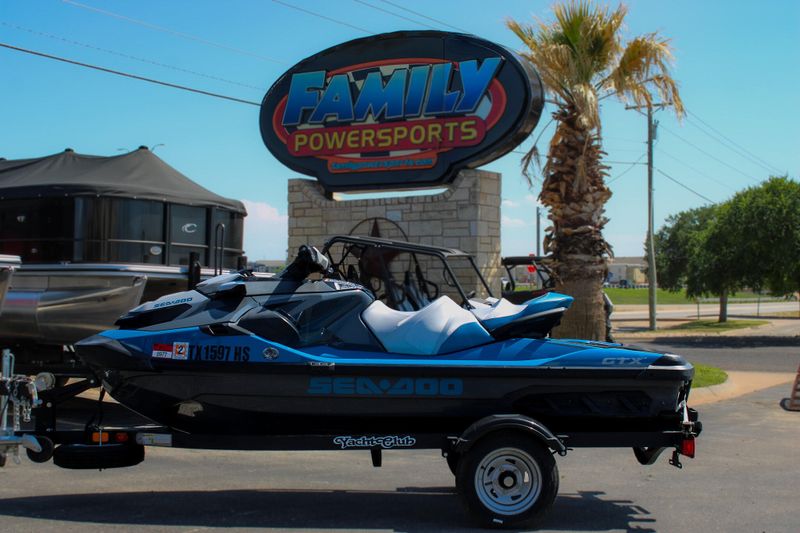 2020 SEADOO GTX 170 BLUE Image 1