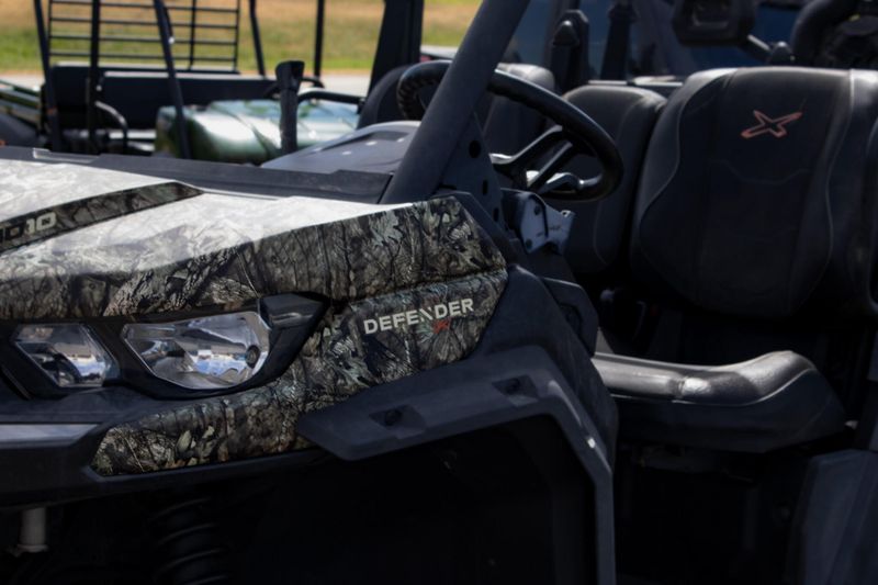 USED 2023 CAN-AM DEFENDER MAX XMR HD10 Image 12