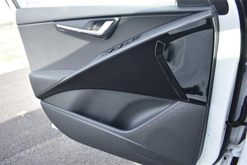 2025 Kia Niro EXImage 31