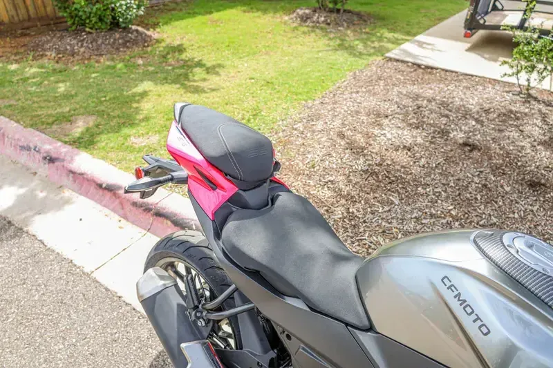 NEW 2026 CFMOTO 300SS Image 8