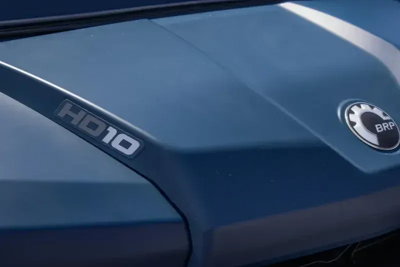 NEW 2026 CAN-AM DEFENDER PRO LIMITED CAB HD10 Image 13