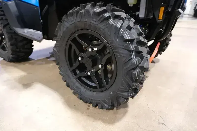 2025 Polaris SPORTSMAN 570 TRAIL ELECTRIC BLUE Image 18