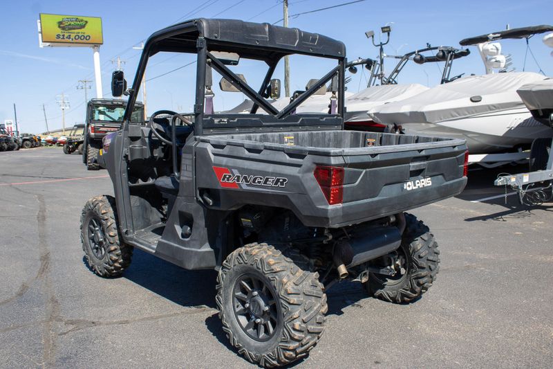 USED 2020 POLARIS RANGER 1000  EPS  PAINT SUNSET RED Image 4