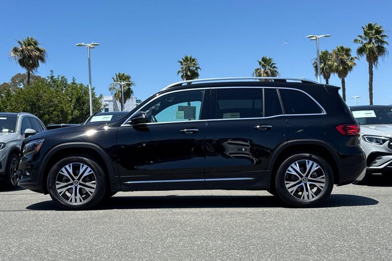 Used 2026 Mercedes-Benz GLB 250Image 7