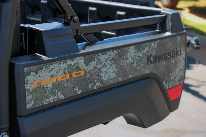 NEW 2026 KAWASAKI MULE PROFXT 1000 LE CAMO Image 13
