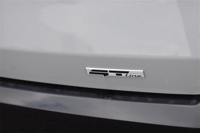 New 2026 Kia EV9 GT-LineImage 19