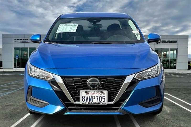 2021 Nissan Sentra SVImage 2