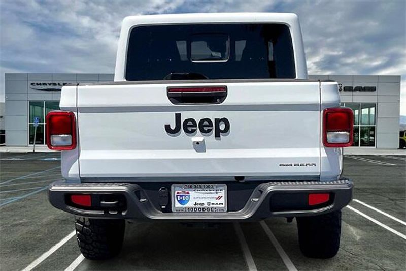 2025 Jeep Gladiator Big Bear 4x4Image 3
