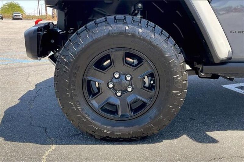2021 Jeep Gladiator MojaveImage 8