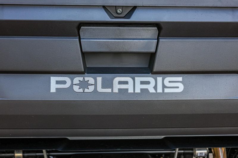 2025 Polaris RANGER CREW 1000 PREMIUM  MIRAGE BEIGE Image 14