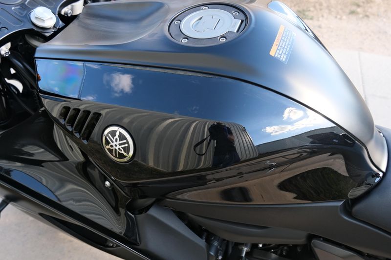 NEW 2025 YAMAHA YZFR7 Image 13