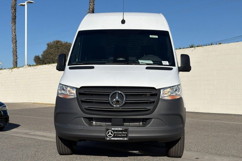 New 2026 Mercedes-Benz Sprinter 2500 Cargo 170 WBImage 6