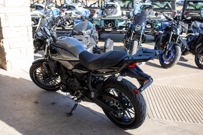 USED 2023 KAWASAKI Z650RS ABS Image 4