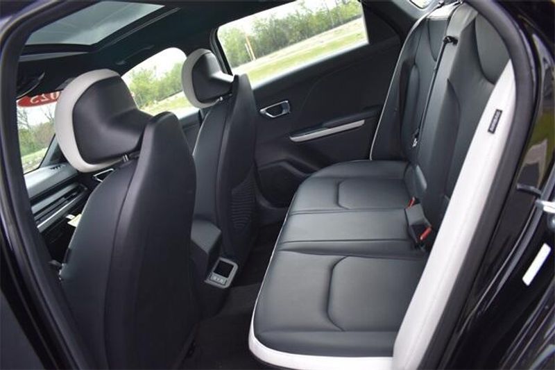 2025 Kia K4 GT-LineImage 19