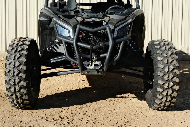 USED 2025 CAN-AM MAVERICK X3 MAX X RS TURBO RR WITH SMARTSHOX Image 9