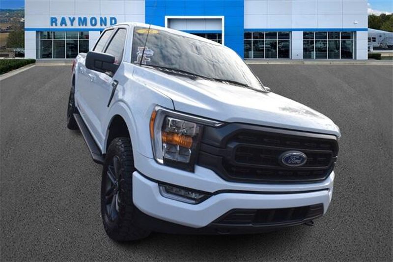 Used 2022 Ford F-150 XLTImage 9