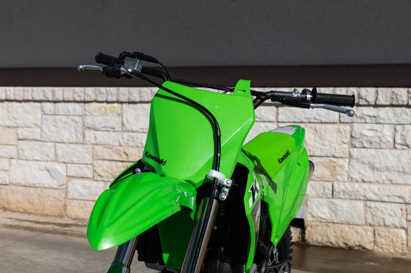 2025 Kawasaki KX85 LIME GREENImage 13