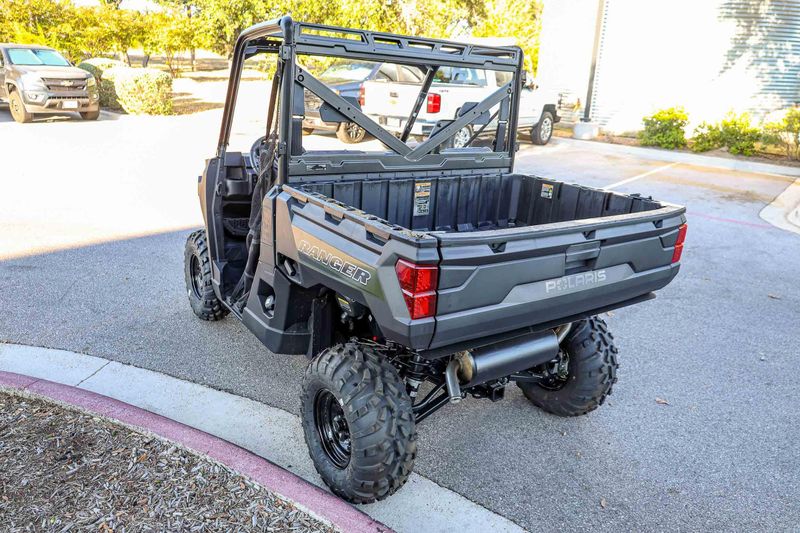 NEW 2026 POLARIS RANGER 1000 Image 18