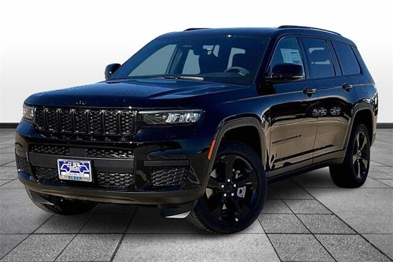 2025 Jeep Grand Cherokee L Altitude X 4x4Image 2