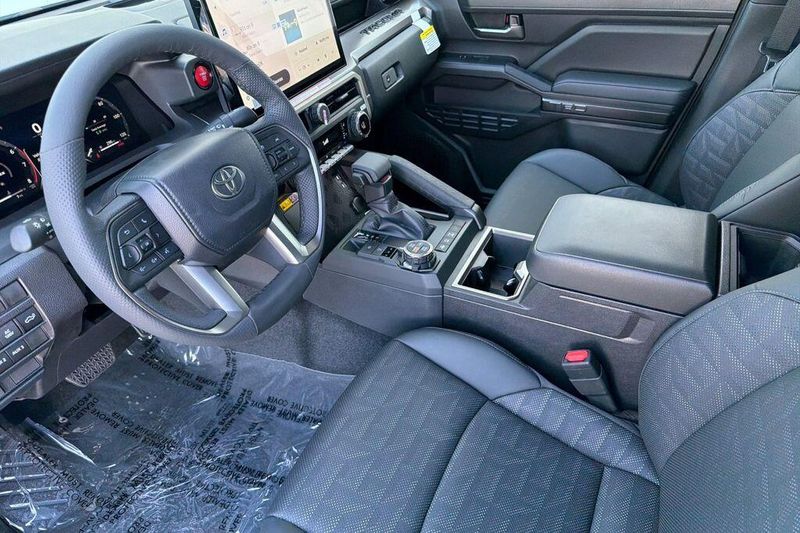 New 2026 Toyota Tacoma TRD Off-RoadImage 9