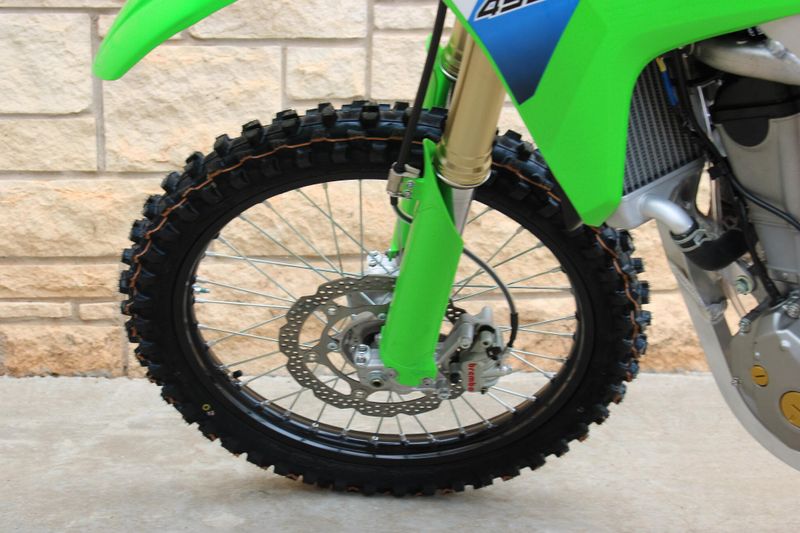 New 2026 Kawasaki KX450 LIME GREEN Image 9