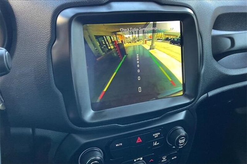 2023 Jeep Renegade TrailhawkImage 21
