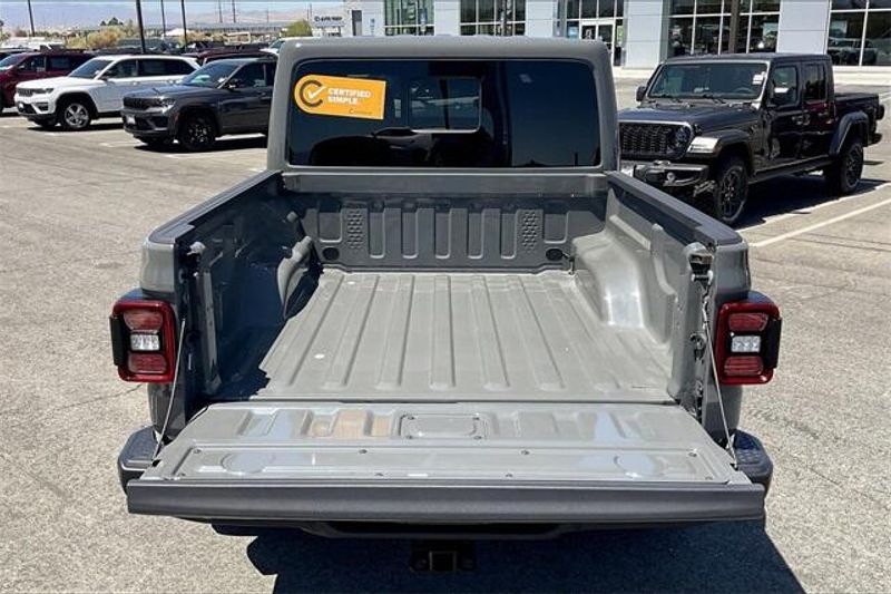 2021 Jeep Gladiator MojaveImage 33