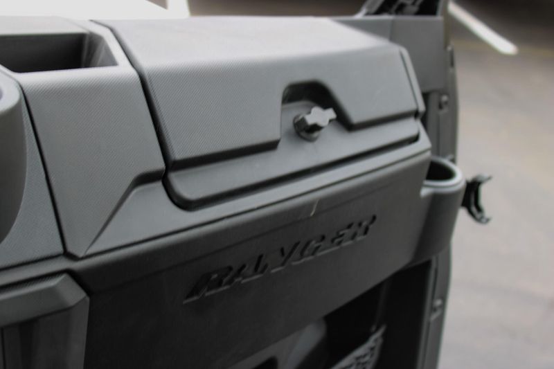 2025 Polaris RANGER 1000 PREMIUM MIRAGE BEIGE Image 15
