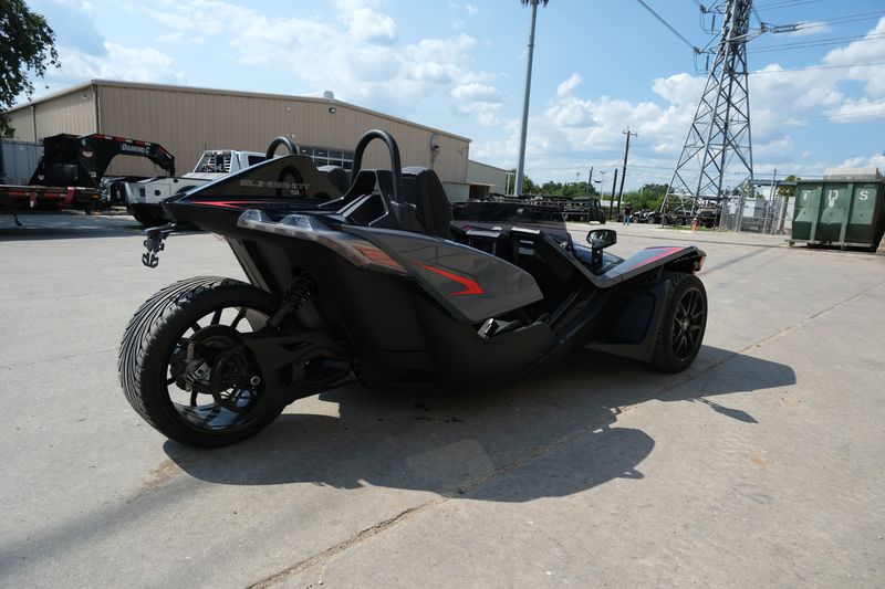 2023 Polaris SLINGSHOT SLR AUTODRIVE Image 13