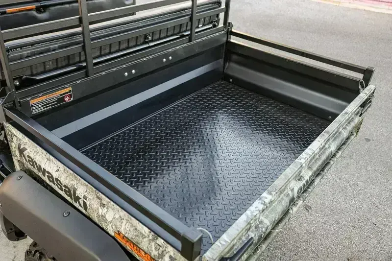 NEW 2026 KAWASAKI MULE TRANS 4010 4X4 CAMO Image 17