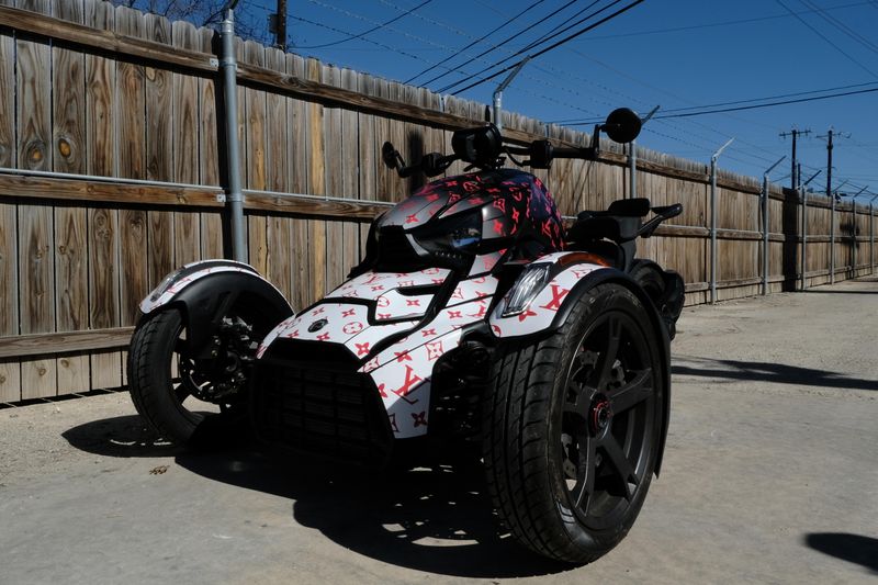 2022 Can-Am RYKER 600 BLACKImage 15