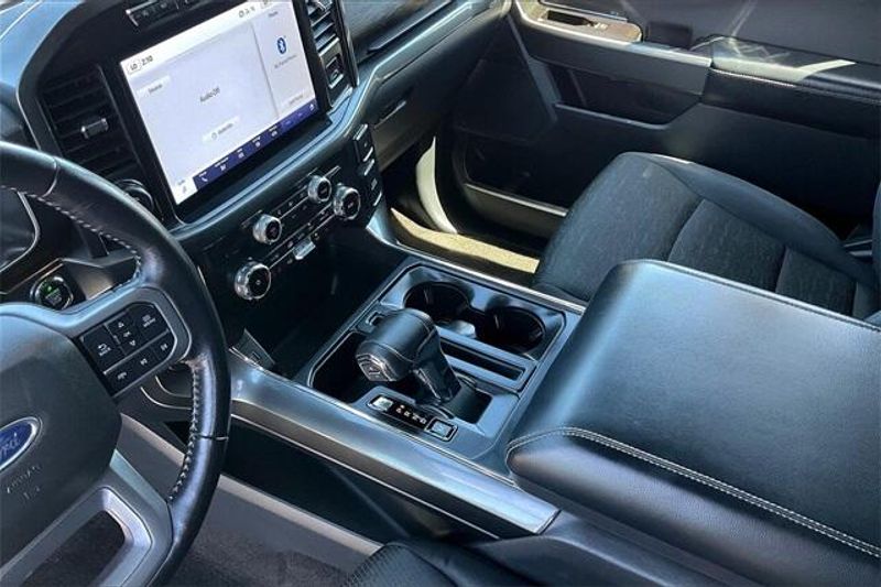 2022 Ford F-150 XLTImage 17