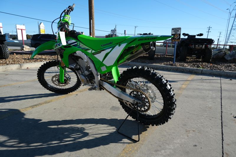 2025 Kawasaki KX450SR LIME GREENImage 6