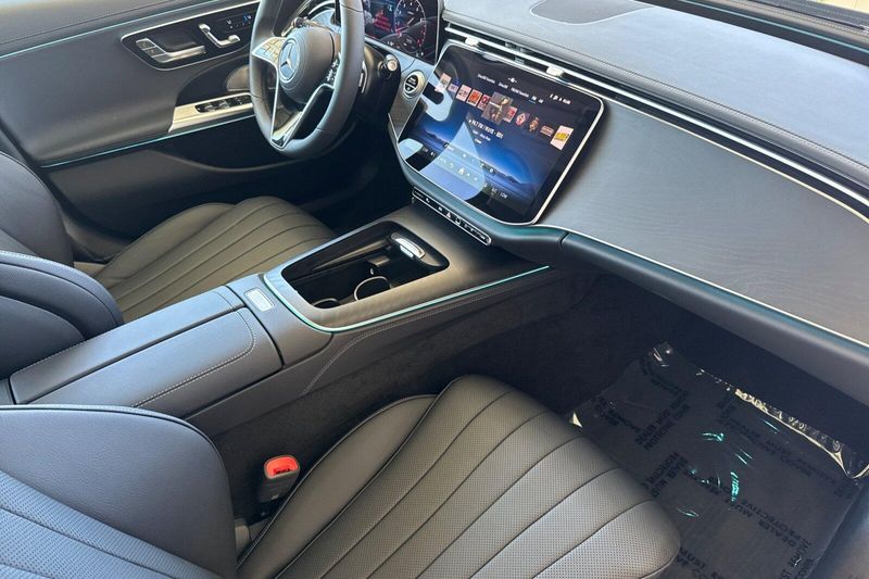 New 2026 Mercedes-Benz E-Class E 450Image 12