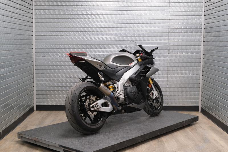 USED 2022 APRILIA RSV4 1100 Image 3