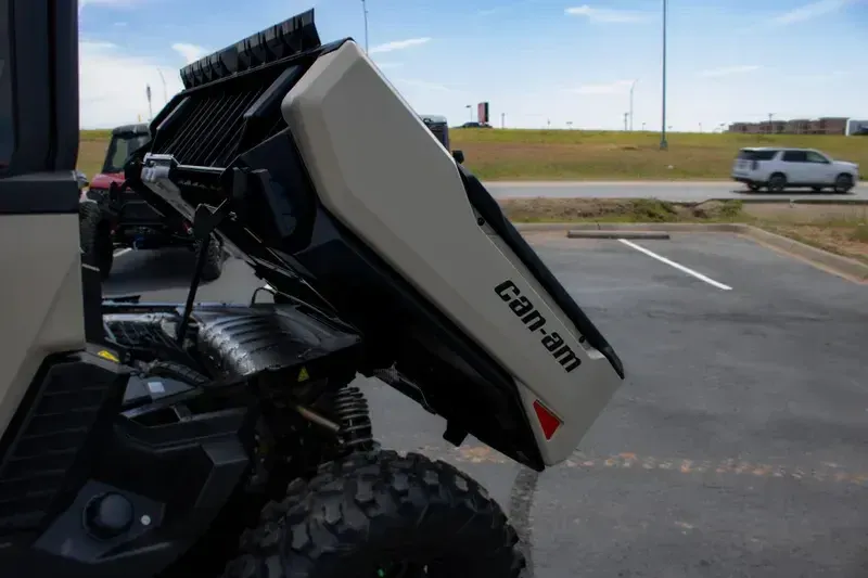 NEW 2026 CAN-AM DEFENDER MAX LIMITED CAB HD11 Image 16