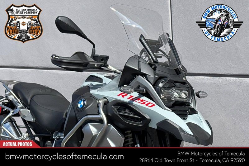 2024 BMW R 1250 GS AdventureImage 8