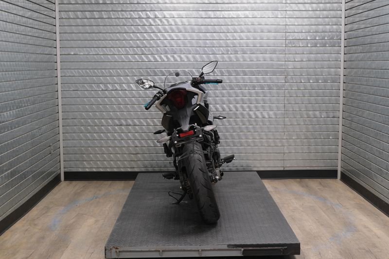 USED 2023 CFMOTO 300SS Image 4