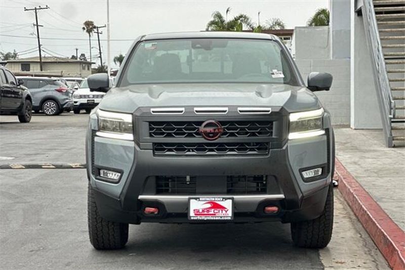 New 2025 Nissan Frontier PRO-XImage 6