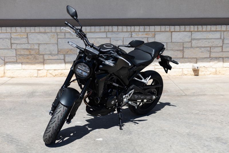 2025 Honda CB300R ABS Image 7